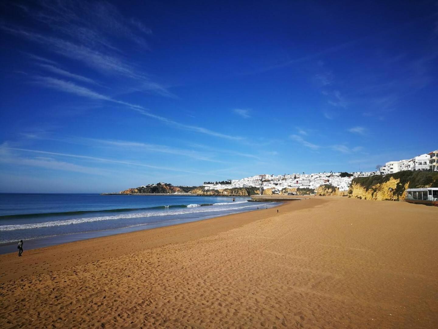 Luxe Condo With Pool, Airco And Seaview Balcony - Go4Portugal - Albufeira Bagian luar foto
