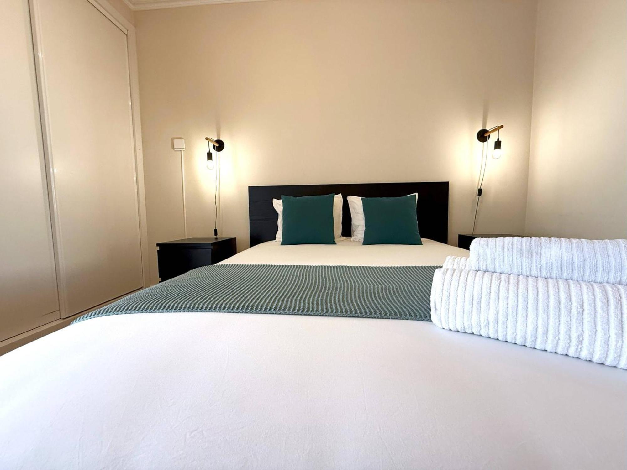 Luxe Condo With Pool, Airco And Seaview Balcony - Go4Portugal - Albufeira Bagian luar foto