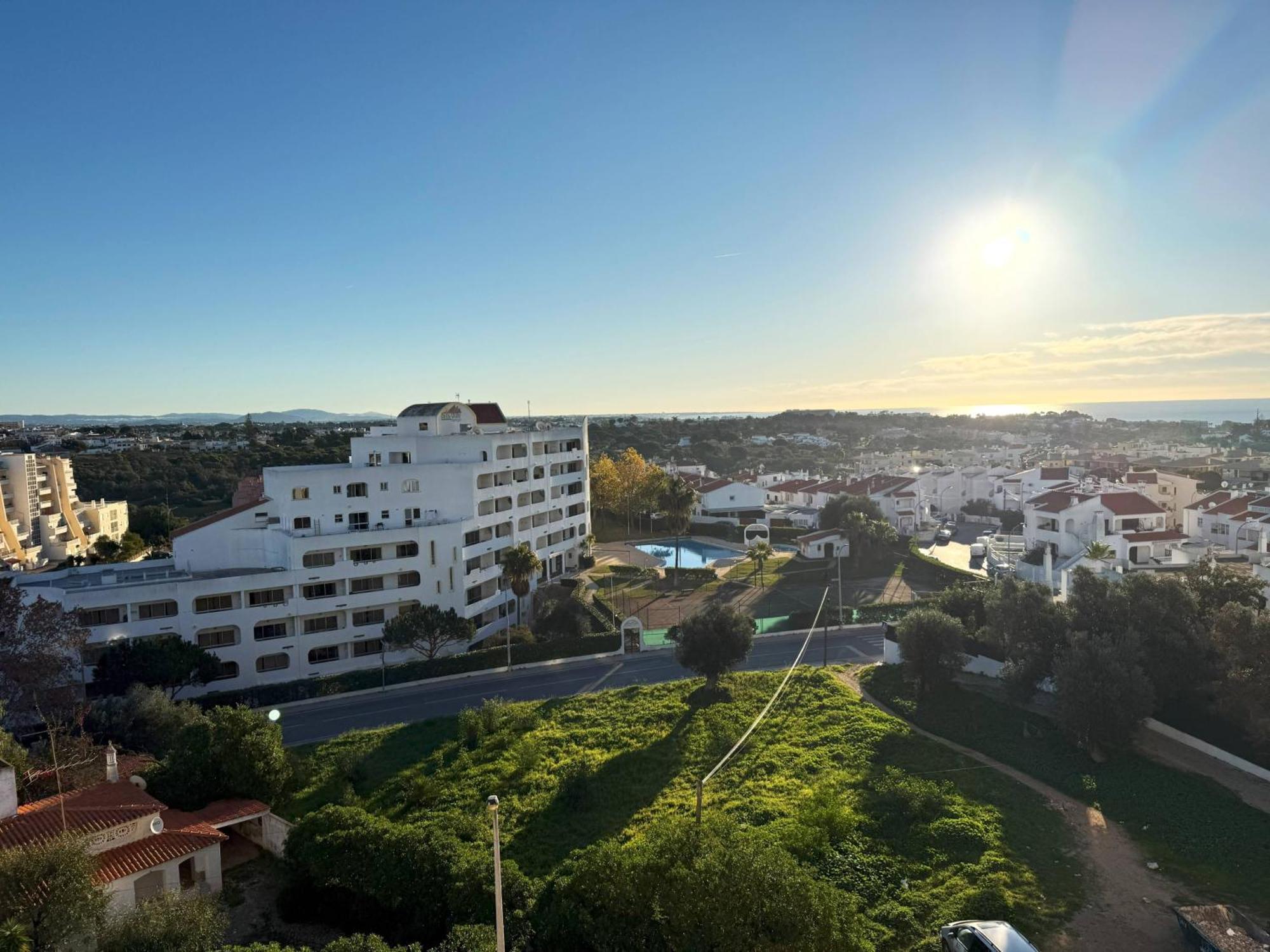 Luxe Condo With Pool, Airco And Seaview Balcony - Go4Portugal - Albufeira Bagian luar foto